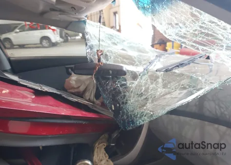 2015 Hyundai Elantra Se (Ulsan Plant) z USA, uszkodzony, nr VIN KMHDH4AE9FU419229